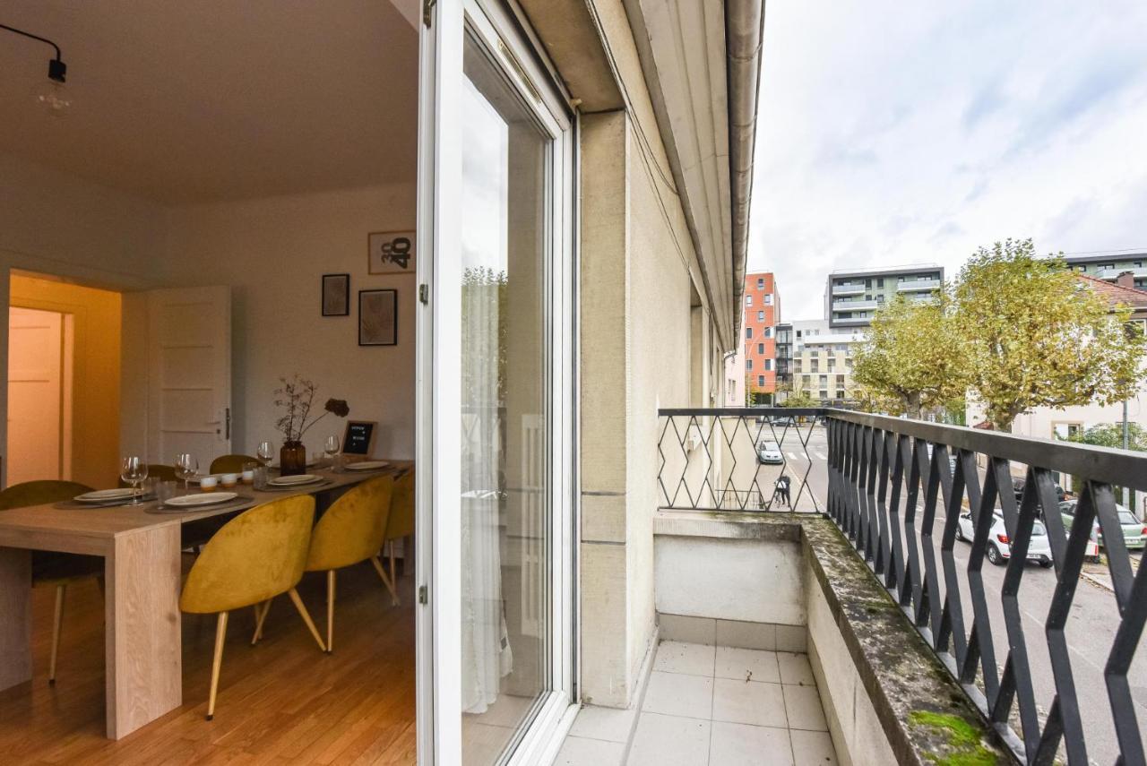 Confort - Bianca - Parking Strasbourg Bagian luar foto